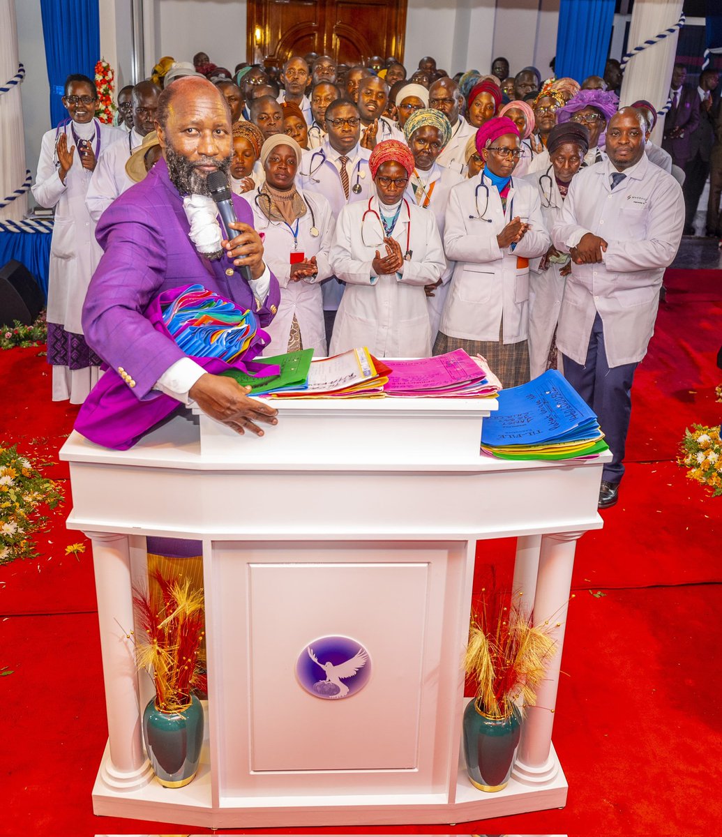LillieMusungu's tweet image. After the doctors came out and declared that scientifically HIV the killer disease had no cure then JESUS stepped in and nullified the doctors report!
That's why #HIVCuredByJESUS