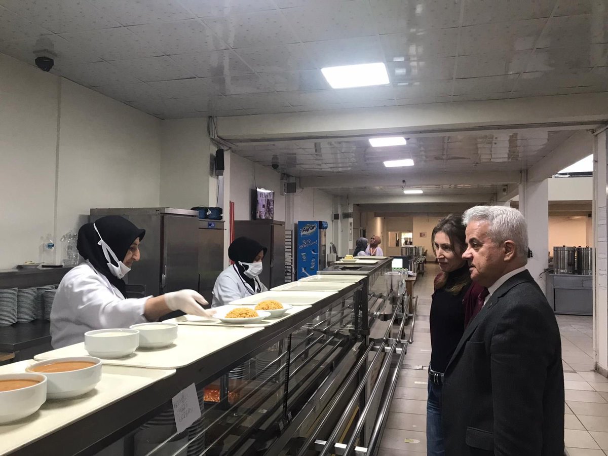 📍 Bacım Sultan Yurdu

Yurt Hizmetleri Müdürümüz Mustafa Asan, Bacım Sultan Yurdu’nda inceleme ve denetimlerde bulundu. 

Gerçekleştirilen ziyaret kapsamında yurt hizmetlerinin işleyişi değerlendirilerek, hizmet kalitesinin artırılmasına yönelik çalışmalar yerinde incelendi.