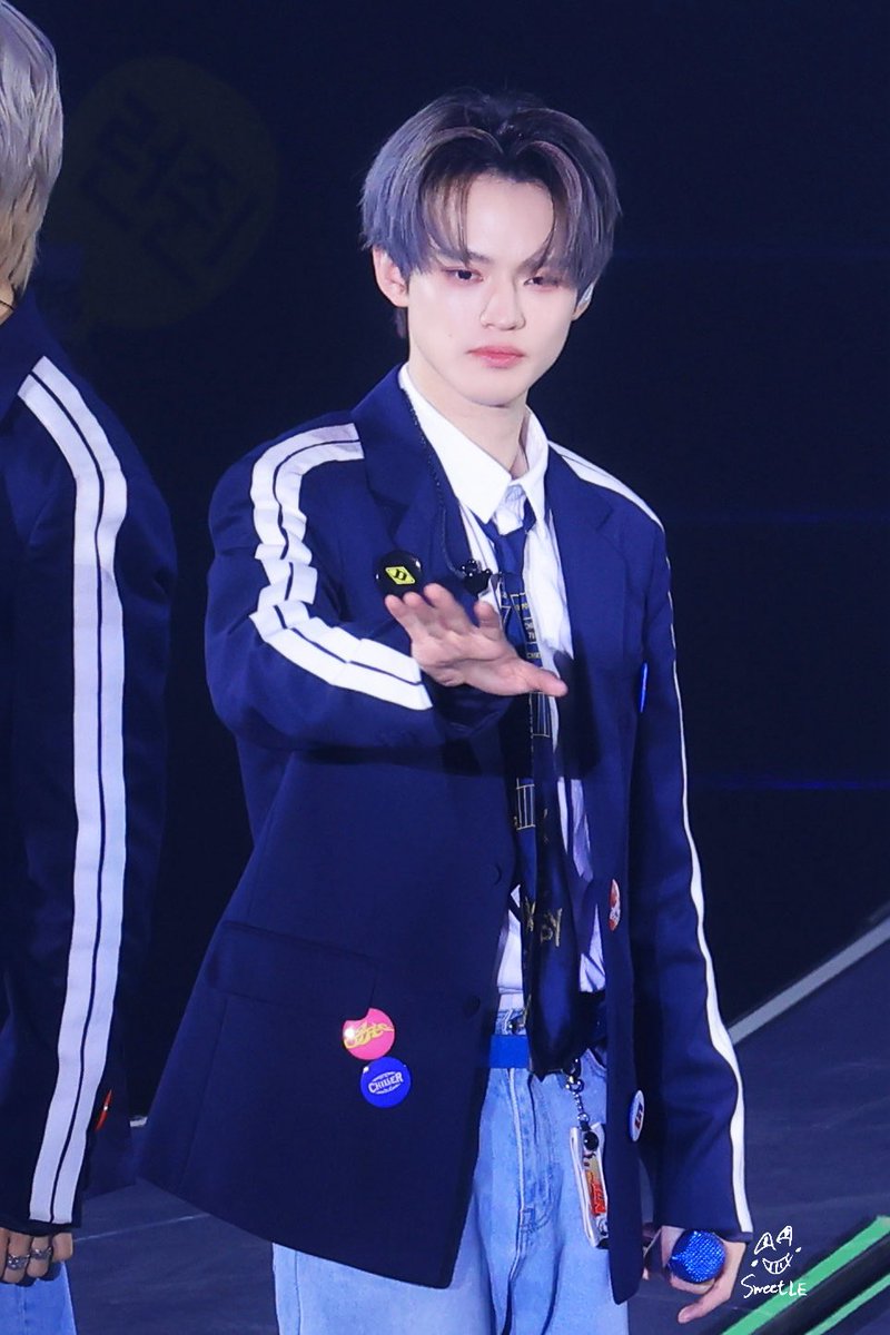 천운 tweet media