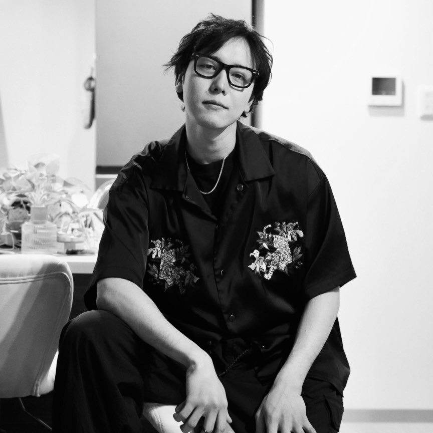 今年で彼女いない歴15年！
ということに気がついて衝撃🤯
来月で33歳、20代を自由に生きすぎて人との付き合い方わからない拗らせおじになってしもた…