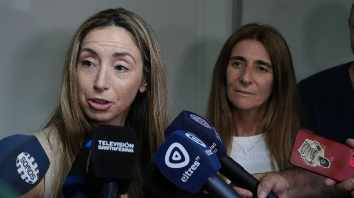 MinSaludSantaFe's tweet photo. En #SantaFe marcamos un nuevo hito sanitario.
👉🏼Realizamos el primer procedimiento de ablación de órganos en asistolia controlada del país en 2026, en el HECA de Rosario.
ℹ️https://t.co/WLxWCUxbQ0 https://t.co/gvIPk4MbjK