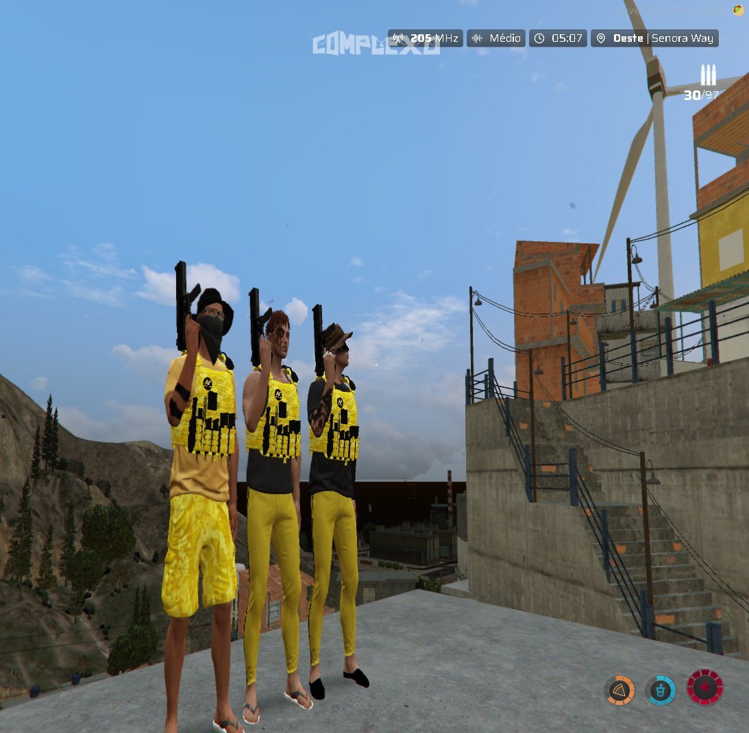 feelipinkkj tweet media