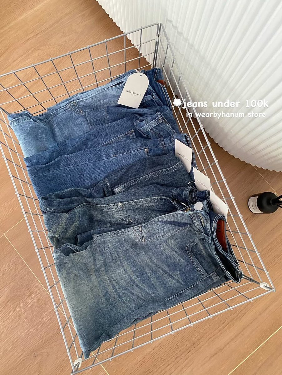 bakpa0w's tweet photo. Stylish denim pants for everyday looks https://t.co/Iif5jyOdgE
