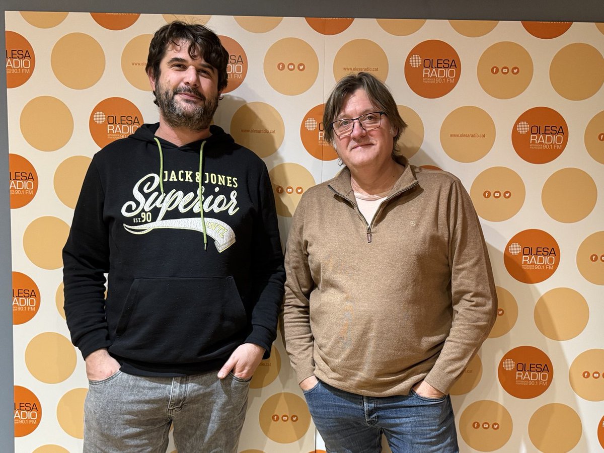 🔴 MÚSICA |
🎸Avui hem parlat amb Oriol Clusells i Tomeu Juan, baixista i bateria del grup de rock Tokyo Red, que presentaran el seu nou disc "Cendres" al Vermut Rock d'El Casal aquest diumenge.
📻 f.mtr.cool/utamsuqamc