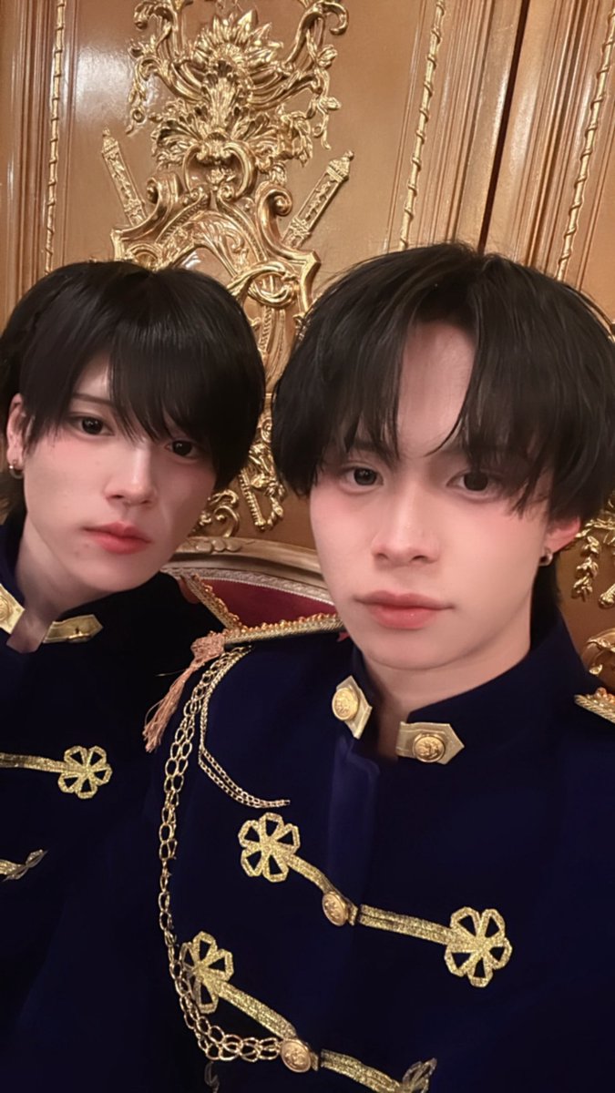 sho__LT's tweet photo. アー写解禁〜！！よしとあきと！！ https://t.co/o8SYIfjvZt