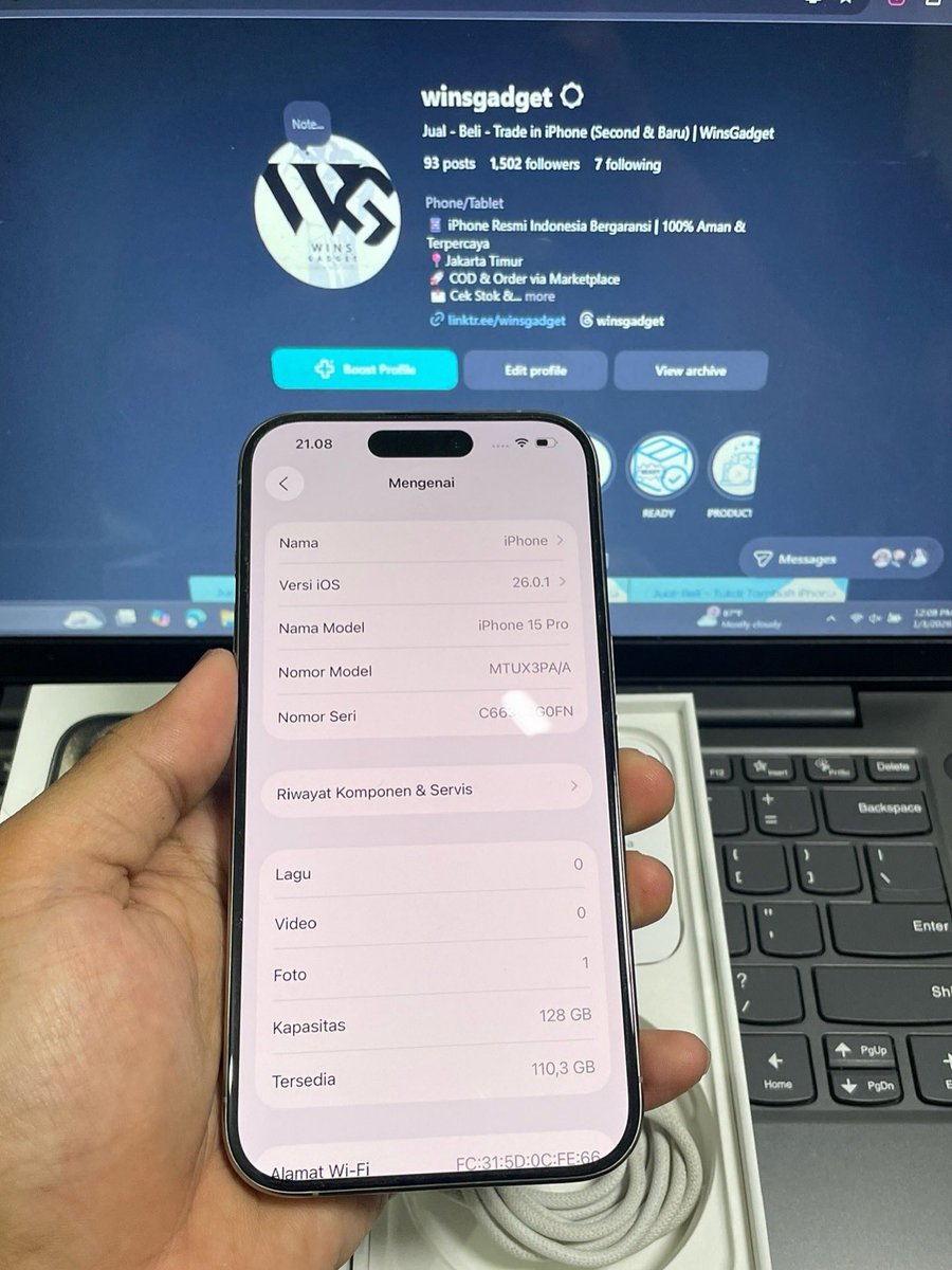 winsgadget's tweet photo. #WTS 
 iPhone 15 Pro 128GB iBox Resmi
- Mulus Like New
- BH 85%
- Fullset Original
- All Normal, NO MINUS

COD area Jakarta / Bekasi

IDR. 13.5jt (Nego sampe deal)

#zonauang #zonajajan #iPhone14 #iPhoneSecond #iPhoneiBox #WTSiPhone #JualBeliiPhone #iPhoneBekas https://t.co/kuXoy9Rp9A