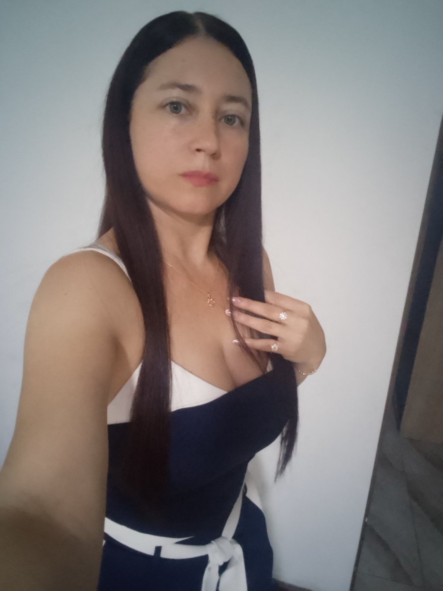 Y los cumplí muy feliz y no vi ni un regalito por aquí.