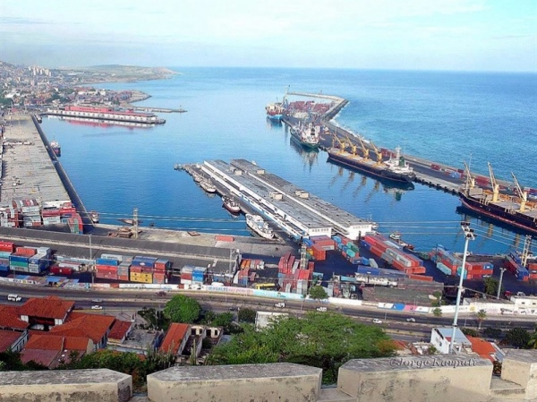 Noticias de Mar y Tierra del 04 al 11 de enero 2026. Escalada en Venezuela tendría impacto limitado en el transporte marítimo de contenedores revistamaritima.com/2026/01/09/not… a través de <a href="/MFuentesP/">🇻𝓜𝓪𝓻𝓴𝓮𝓽𝓲𝓷𝓰𝓓𝓲𝓰𝓲𝓽𝓪𝓵𝓜𝓪𝓻𝓲𝓽𝓲𝓶𝓸</a>