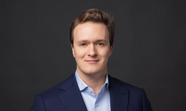 Minh_Q_Tran's tweet image. A multi-family office enhances its team by bringing onboard a venture capital founder. Discover more details here: buff.ly/vhcHg18 #VentureCapital #TeamGrowth