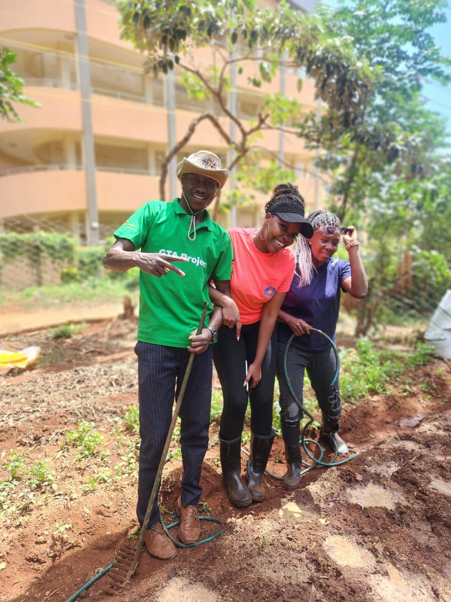 SUN_CSA_KENYA's tweet photo. From training to transformation! 🌱
GTA Champion @LukeTim joined @ifjad_ to establish an organic demo garden at Thika Level 5 Hospital for nutritious produce for MNCH Services & patients.
One trained champion = institutional change + better nutrition outcomes.
#GTAProject https://t.co/QlfYsSb43e