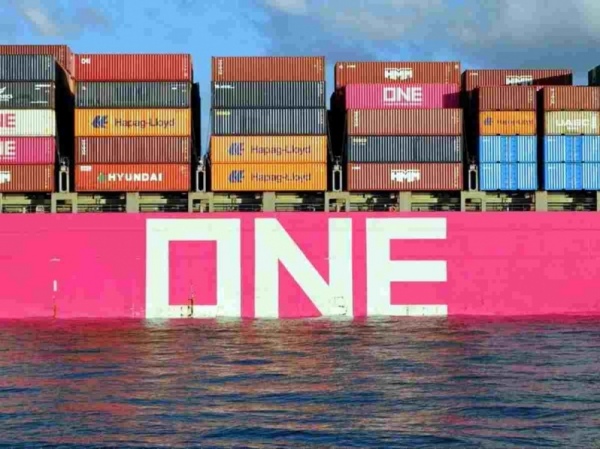 Noticias de Mar y Tierra del 04 al 11 de enero 2026
ONE lanza servicio semanal que conectará Panamá y Honduras revistamaritima.com/2026/01/09/not… a través de <a href="/MFuentesP/">🇻𝓜𝓪𝓻𝓴𝓮𝓽𝓲𝓷𝓰𝓓𝓲𝓰𝓲𝓽𝓪𝓵𝓜𝓪𝓻𝓲𝓽𝓲𝓶𝓸</a>