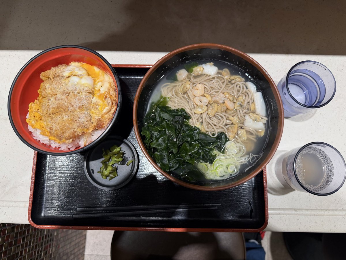 川崎離脱の前に飯🤣