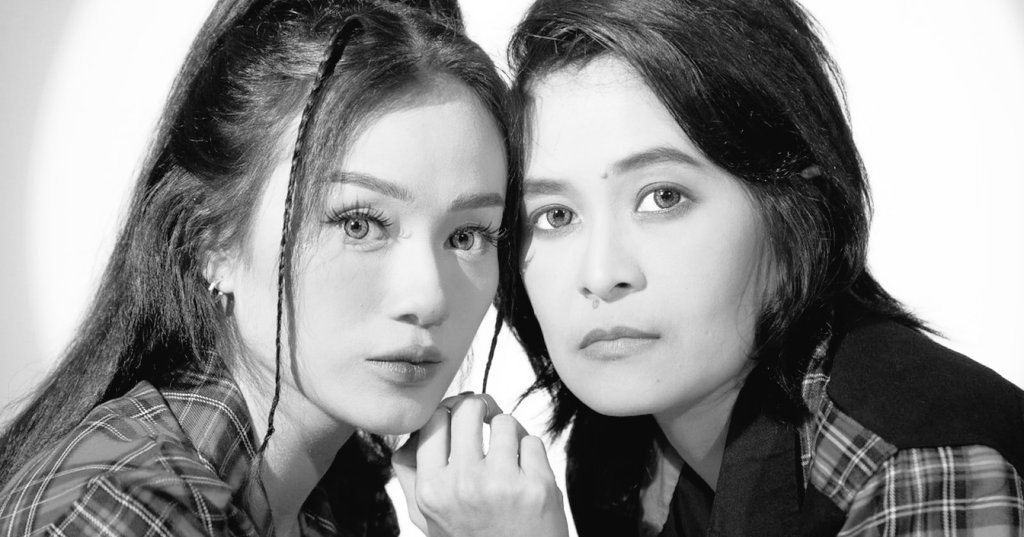 iPopBase's tweet image. The Virgin was formed 17 years ago today.