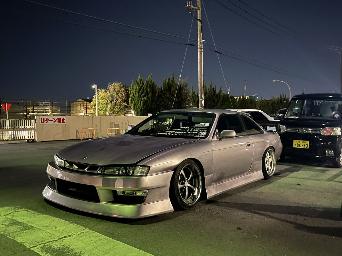 街乗りホイールで走りたくないから前後17インチしてみたけど思ったよりも小さすぎはしない