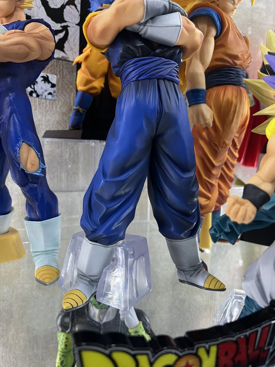 MSP ベジット　孫悟空　フィギュア　セット売り　ドラゴンボール　台座付　msp さっき地震来た時にMSPベジットは元々台座ないから倒れそうになった