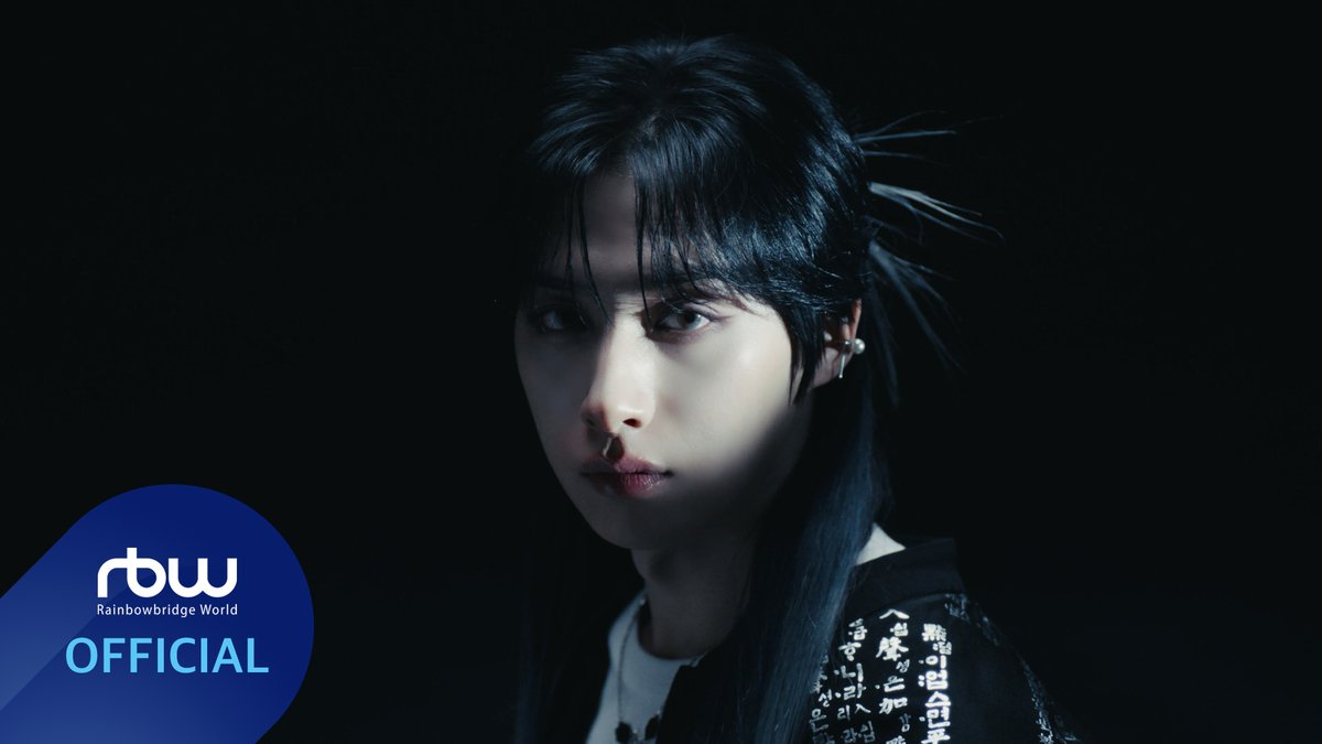 official_ONEUS's tweet image. [#원어스]

SINGLE ALBUM [原] 

🔸 SOLO CONCEPT TEASER #1 🔸
☄️ XION ☄️

🔗 youtu.be/g1F9HUf-akU

2026.01.20 6PM (KST) RELEASE✔

#ONEUS #原 #Grenade 
#시온 #XION