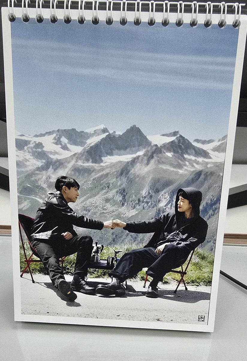 올해는 너희와 함께 더 행복해 볼게.......