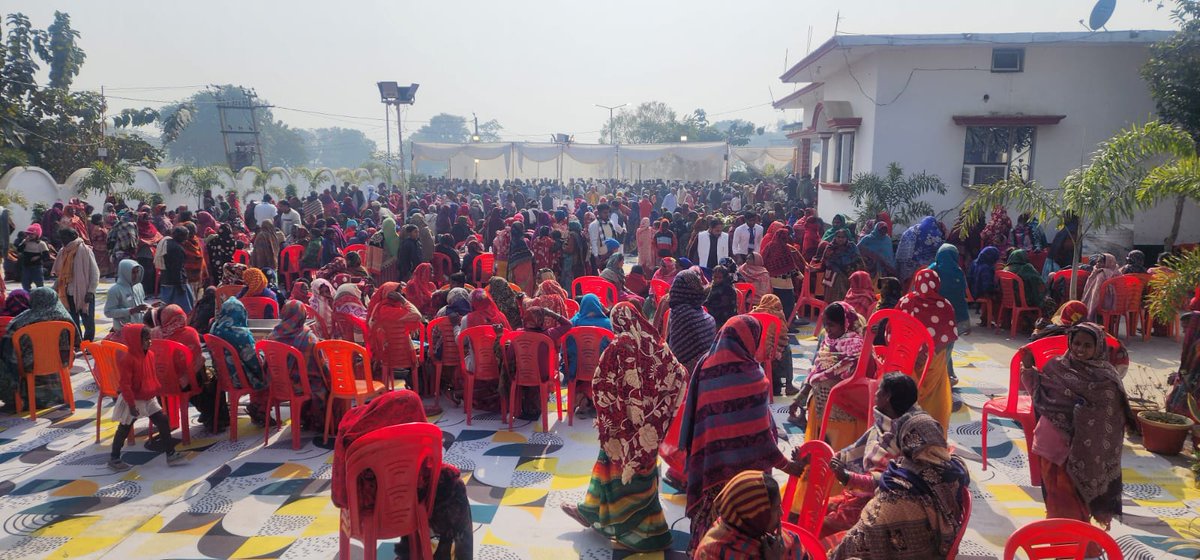 आज स्वर्गीय सत्येंद्र राय जी की द्वितीय पुण्यतिथि के अवसर पर सम्मिलित होकर उन्हें भावपूर्ण श्रद्धांजलि अर्पित की।
ईश्वर दिवंगत आत्मा को शांति प्रदान करें।
#Bihar #education