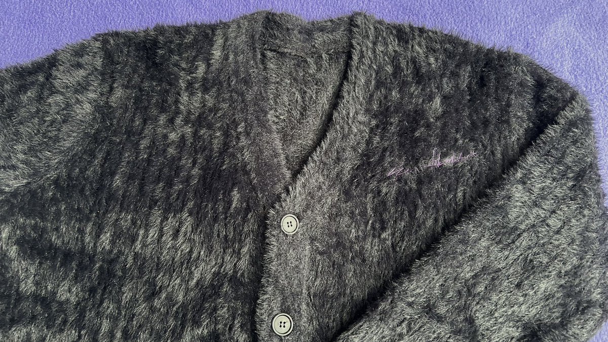 グッズのカーディガン寒い雪国でもすっごく暖かくて、たけ長めで