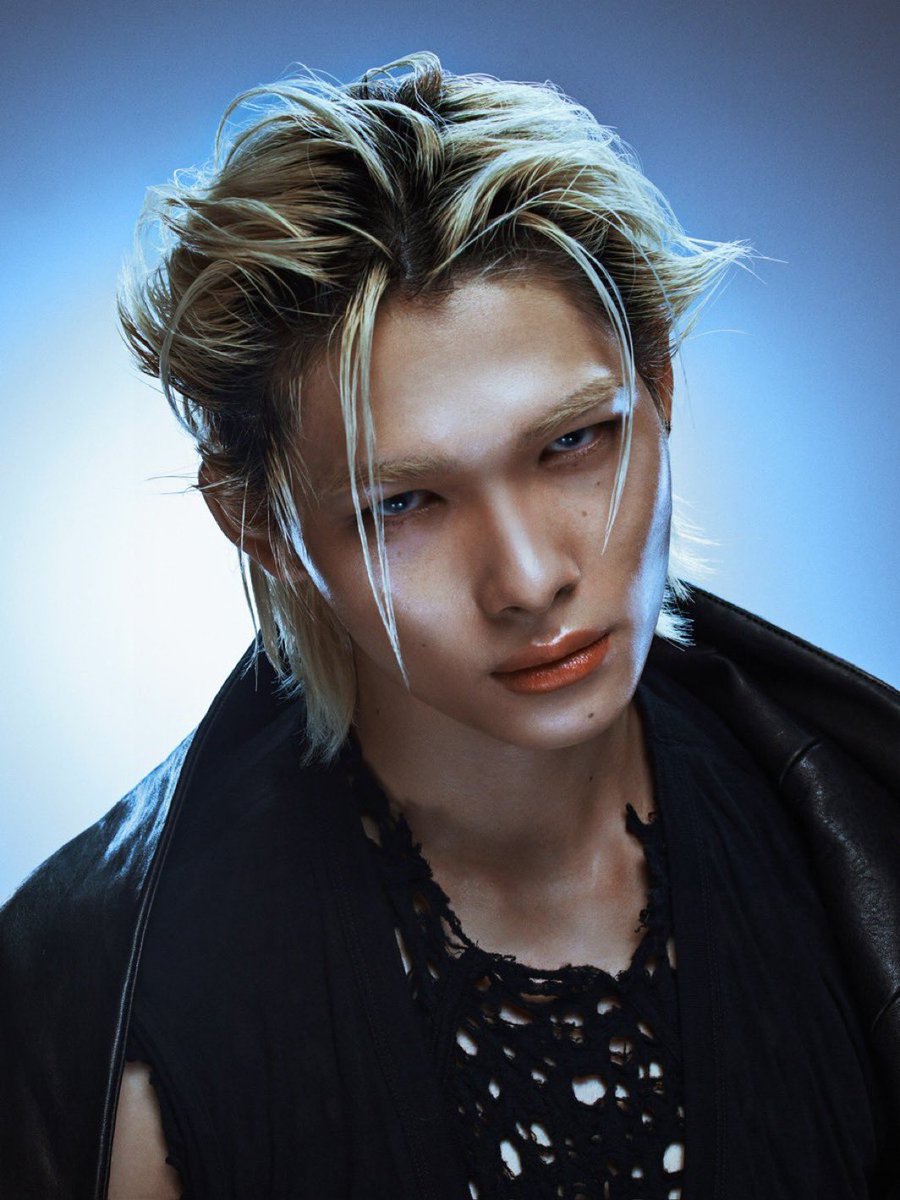 Puma24Girl's tweet image. NI-KI’S NEW PROFILE PIC GOING INSANE ! 😫