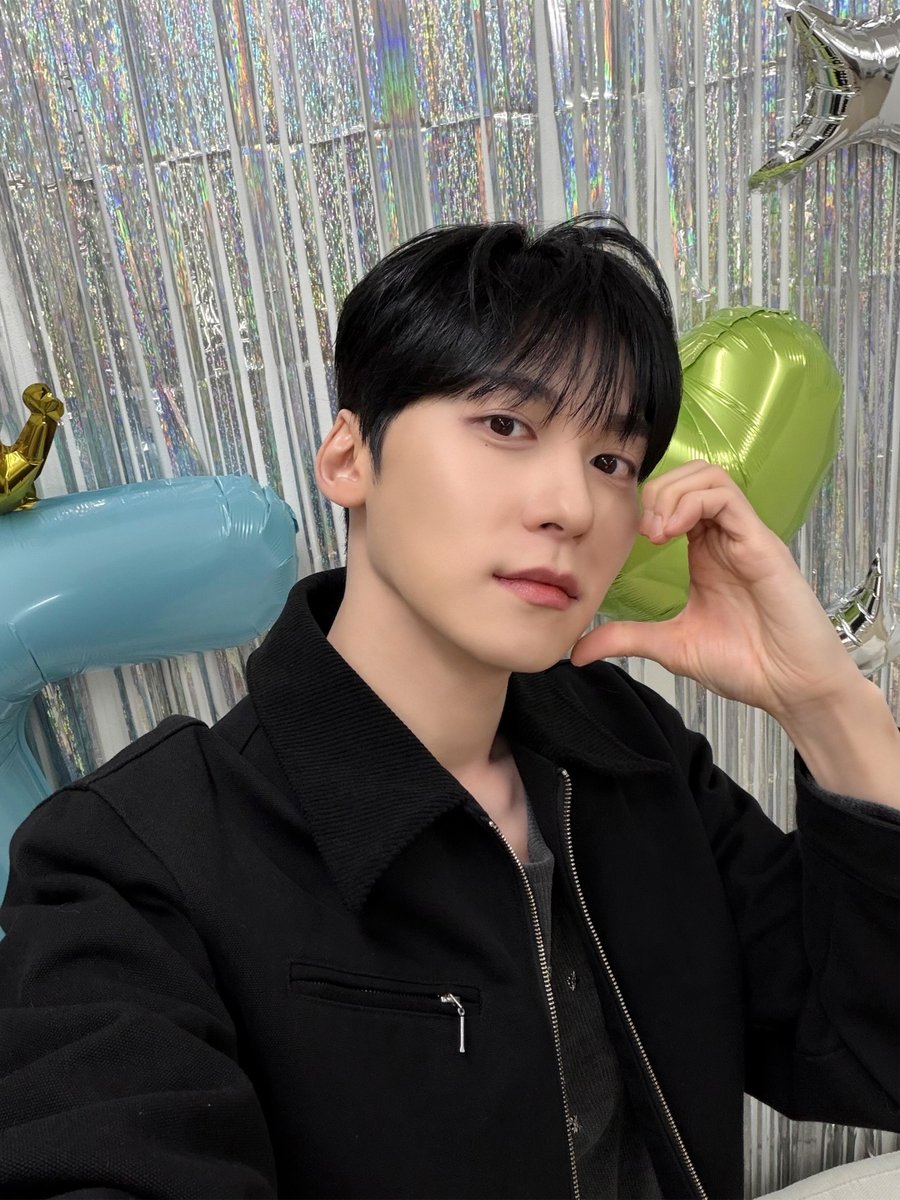 원어스] 🌙 ONEUS 7TH ANNIVERSARY 🌙 투문이 있기에 우리 원어스도