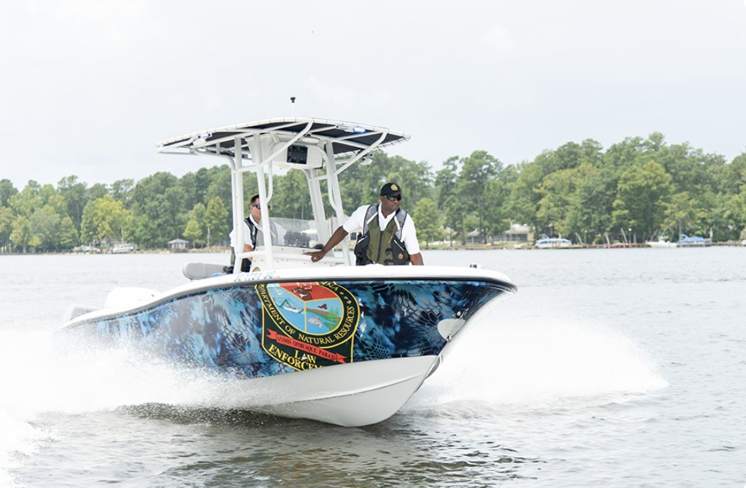BetterBoatingLM's tweet image. The South Carolina Department of Natural Resources (SCDNR) Boater Education Program provides essential training in safe and responsible boating.

Learn more here! loom.ly/ruycbFY  
#safetyfirst 
#betterboating #betterboatrental