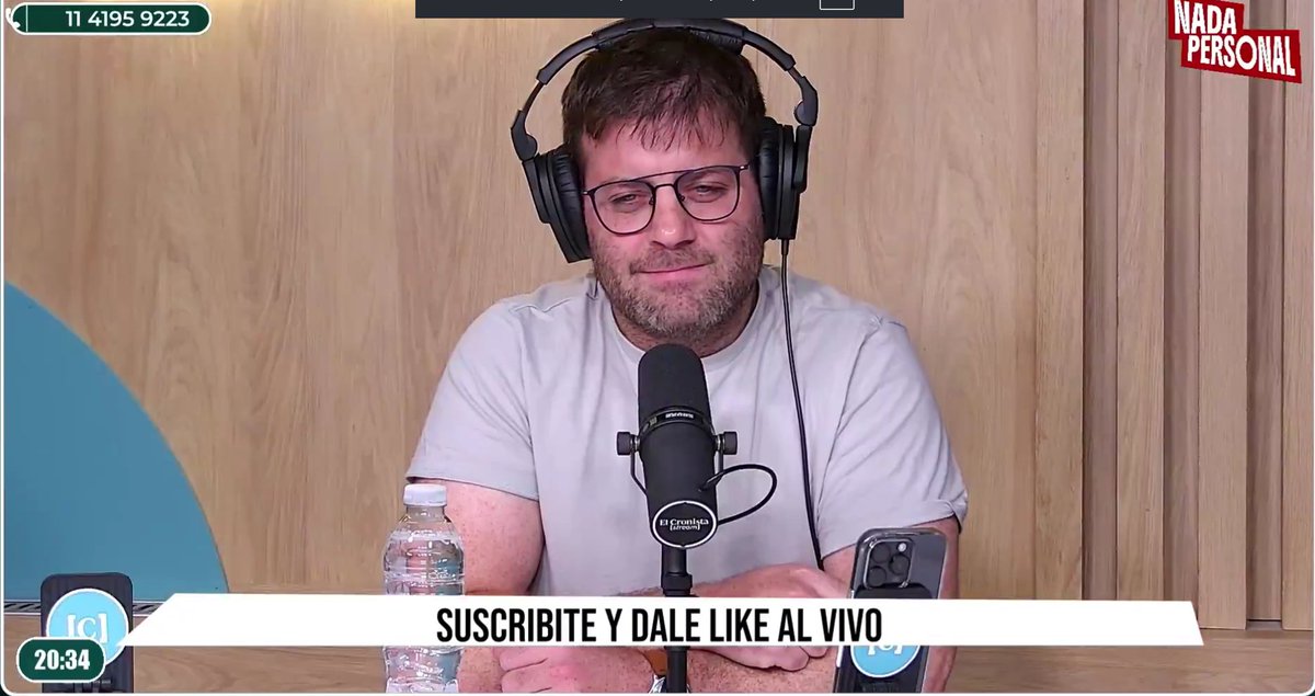 julianyosovitch's tweet image. Mi cara cada vez que escucho que hay atraso cambiario y que la unica manera de resolver los problemas en ARG es con una devaluacion. Me da otitis.