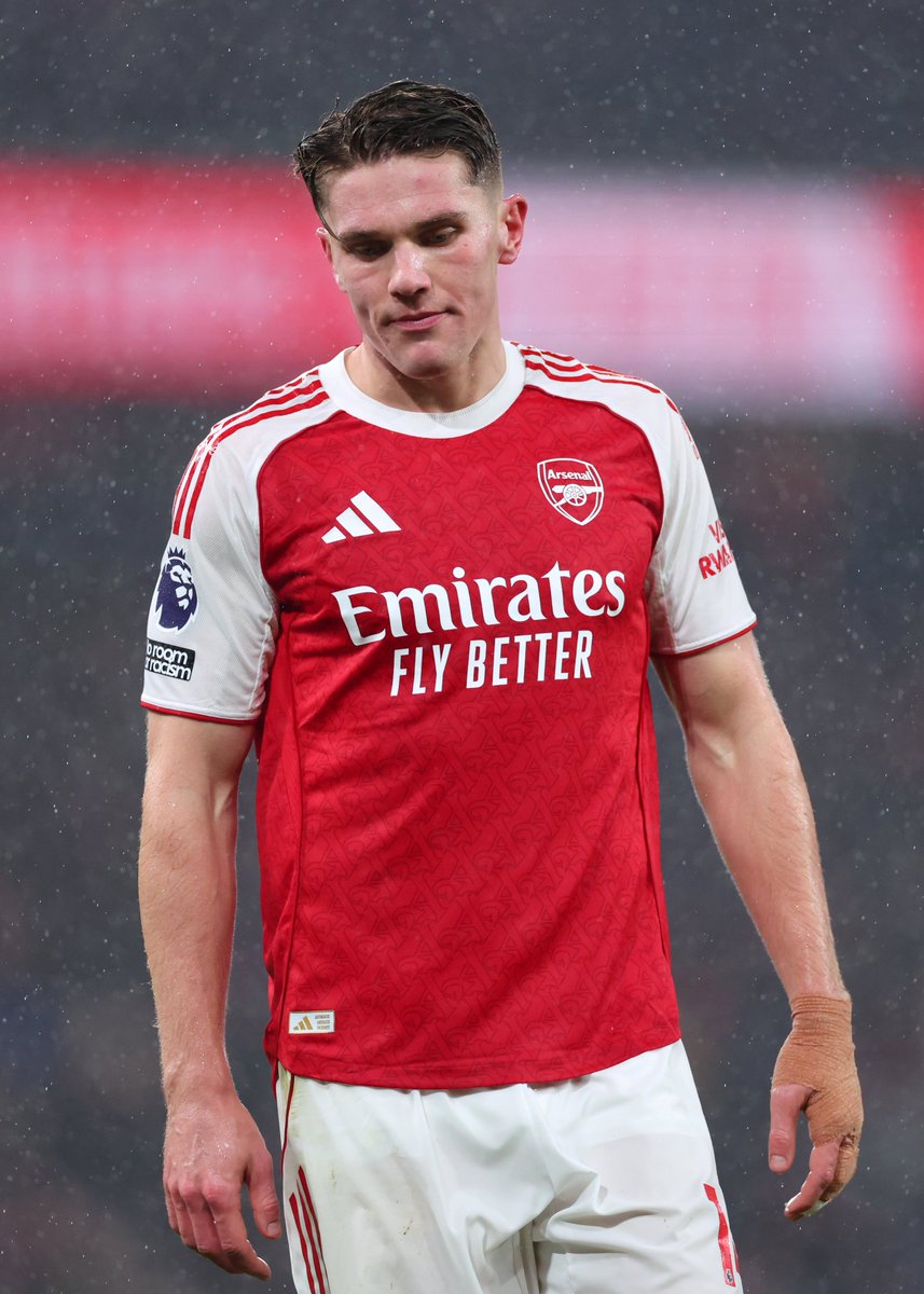 Show me how many minutes since his last shot on target. Trying to see  something