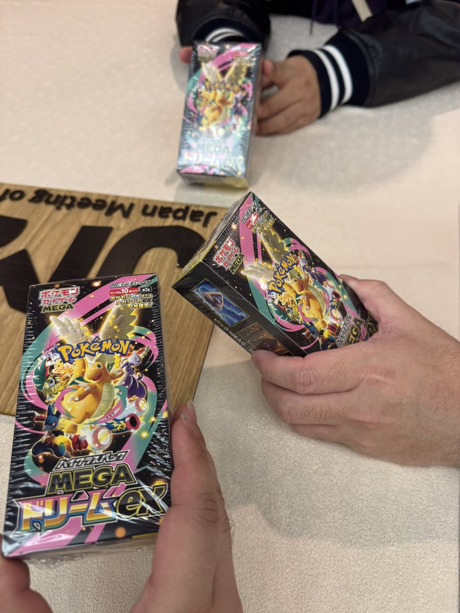 VIVIZ 3期 FC キット 新品未開封 3人で差し入れボックス開封‼️👍