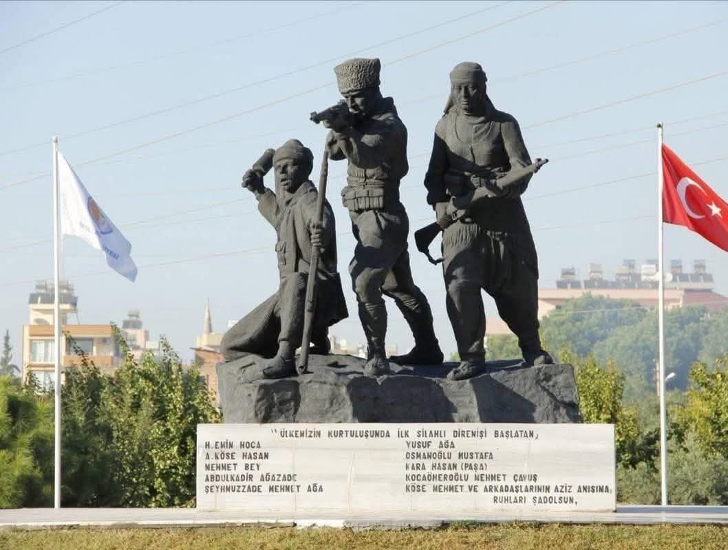 YucelAVCIOGLU's tweet image. Milli mücadelemizin ilk kurşununun atıldığı,
Dörtyol'umuzun düşman işgalinden kurtuluşunun 104. yıl dönümü kutlu olsun.
İlk kurşundan son kurşuna kadar, vatanımız için mücadele eden dünden bugüne tüm şehid ve gazilerimizi rahmet ve minnetle yâd ediyorum.
Mekanları Cennet olsun.