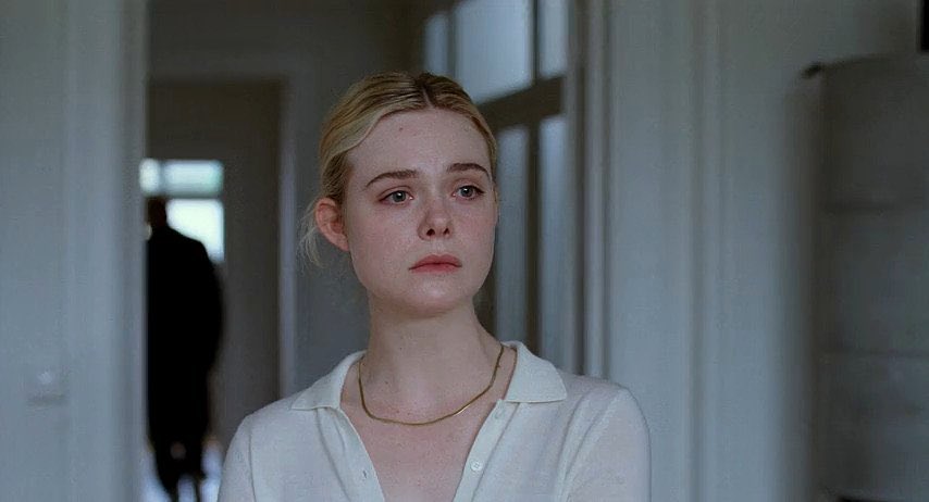 zakfilm's tweet image. Elle Fanning is genuinely incredible in Sentimental Value. She plays such a tricky role navigating as the outsider actor chasing her love of stories and a huge part to making the film so fun, complex and emotionally nuanced. Getting snubbed by SAG and BAFTA is disappointing