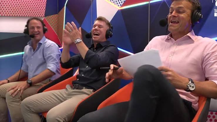 Shahhoon1's tweet image. David Warner to Adam Gilchrist:
Gilly, what do you think why was Babar Azam picked in the BBL ?

Gilly: 
Because Australians love watching Test cricket, and Babar Azam is the only player who plays all three formats like Test cricket.

Mark Waugh and Warner laughed