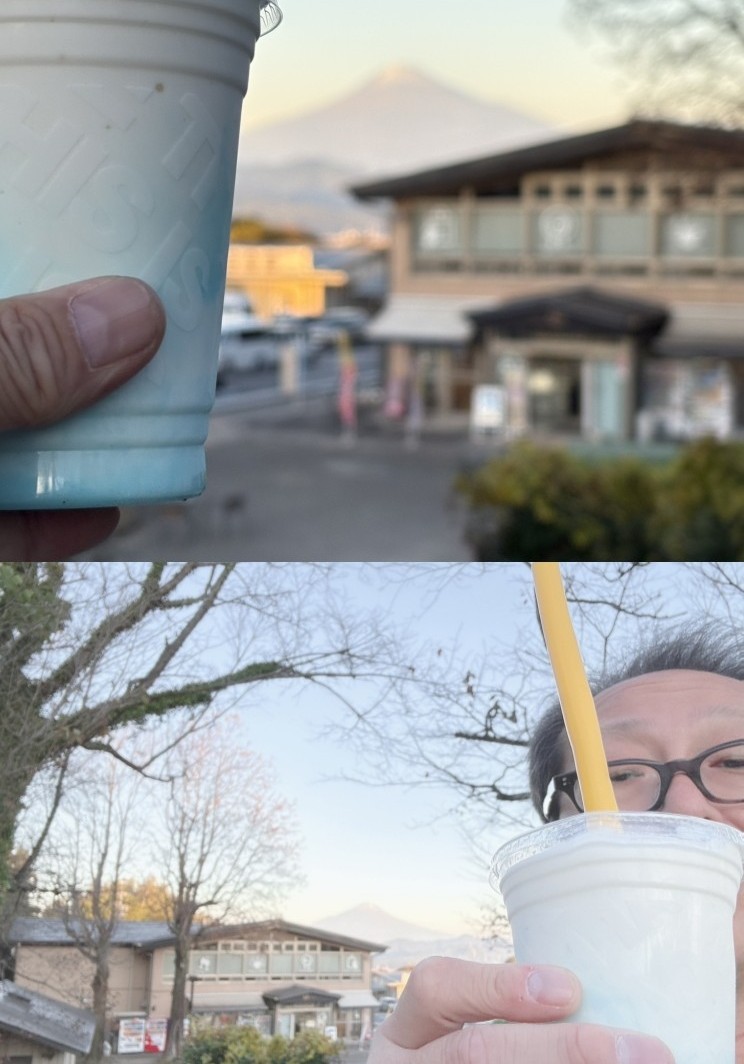 yumetuka_s's tweet photo. 今日のしんちゃん
#静岡市
#清水区 散歩３回目。
#日本平
#ThisIsCafe 日本平店 さんへ。(^^)/

#富士山シェイク
#ポテト
美味しかったでっす(^_-)-☆
テラス席もありましたっす!(^^)!
静岡市清水区村松4050-1-1
営業時間：10:00～16:00
定休日　：無休
#マルハン村松店 https://t.co/Hr4pSzLa97