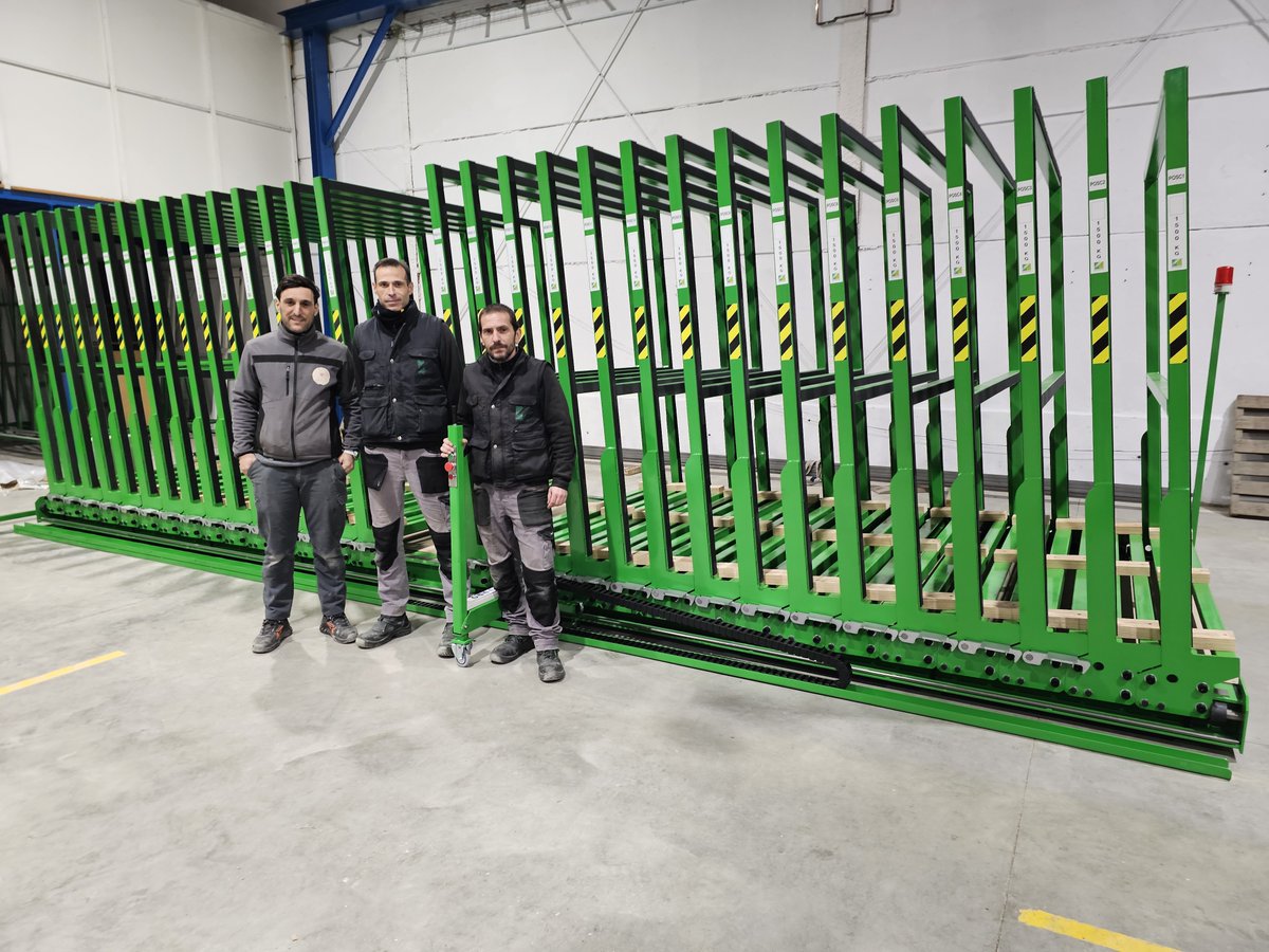 suvisur's tweet photo. Nueva #instalación de maquinaria para #vidrio en Pilas,  provincia de Sevilla.
Hoy os mostramos un #clasificador de vidrio semiautomático, perfecto para optimizar el espacio en su cristalería. Llámanos o escríbenos:
☎️+34 953 602 064
📧info@suvisur.com https://t.co/2MA3CeJ0QI