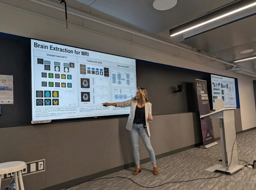 aprilkhademi's tweet image. TBT UofT DSI's AI and Aging workshop where I got to meet many great scientists and students.  So much innovative research happening in Toronto.  Excited for 2026! @rosanna_olsen @UofTDSI 
#AI #medicalimaging #neuroscience #brainhealth
