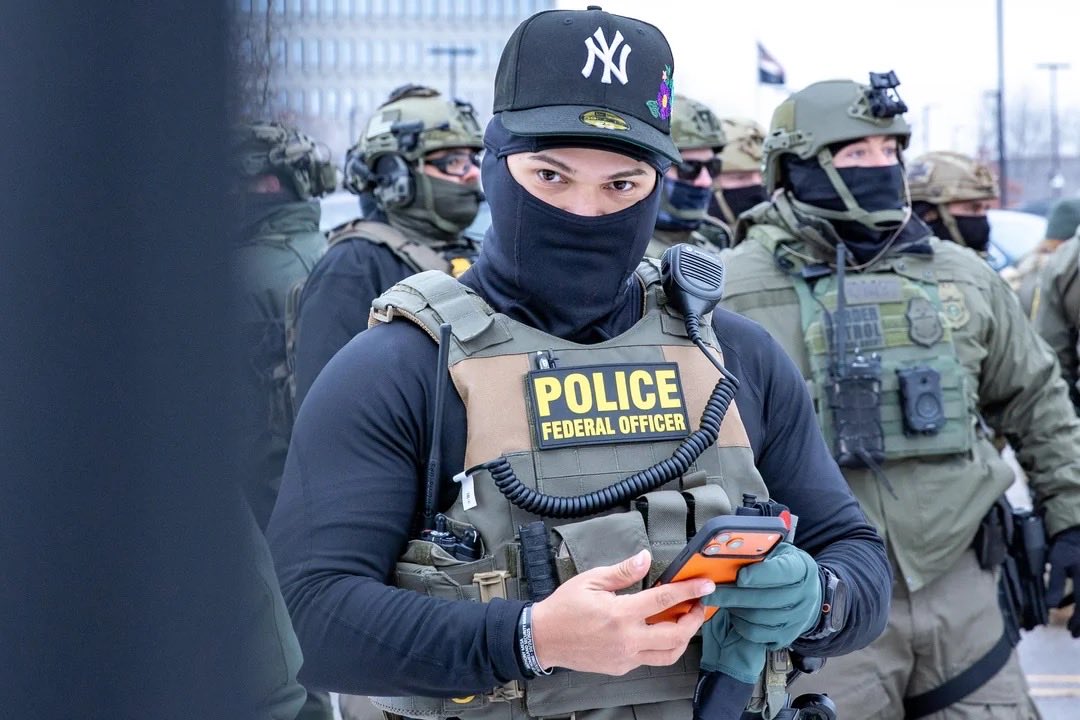 MetsJr69's tweet photo. It’s always FUCK ICE over here 🧡💙 https://t.co/Z7OSTcQOaE