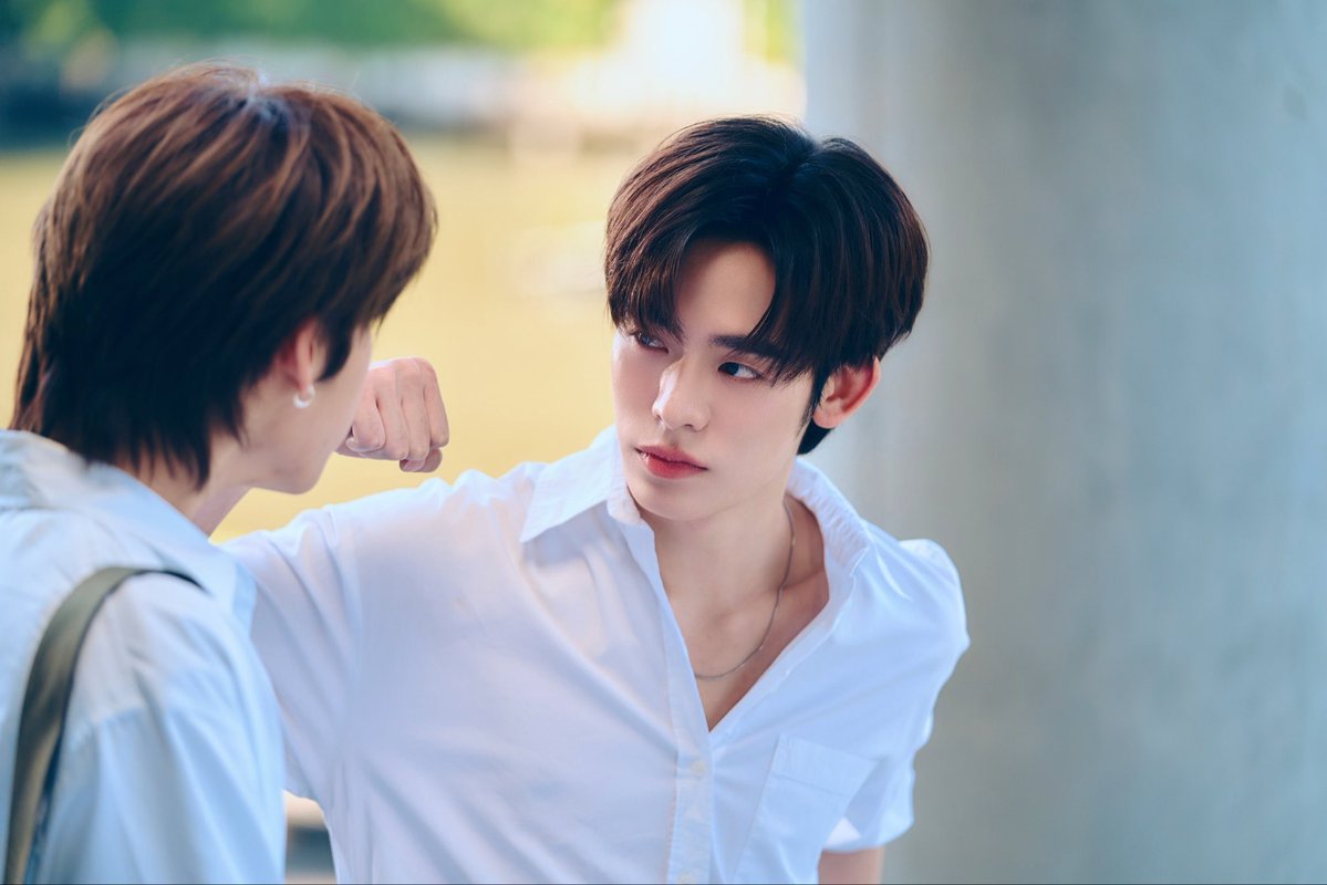 porsuppakarn's tweet image. สวัสดีครับ ป๋อครับ ขอเขียนอะไรยาว ๆ นิดนึงน้าา ป๋อได้รับบท “ฉิน” ในซีรีส์ #ด้วงกับเธอseries และนี่เป็นครั้งแรกในชีวิตเลยที่ป๋อได้รับบทนักแสดงนำ เป็นความฝันนึงของป๋อเลย อยากฝากเนื้อฝากตัวกับทุกคนด้วยน้าค้าบ ไม่รู้ว่าทุกคนจะชอบกันมากน้อยแค่ไหน…