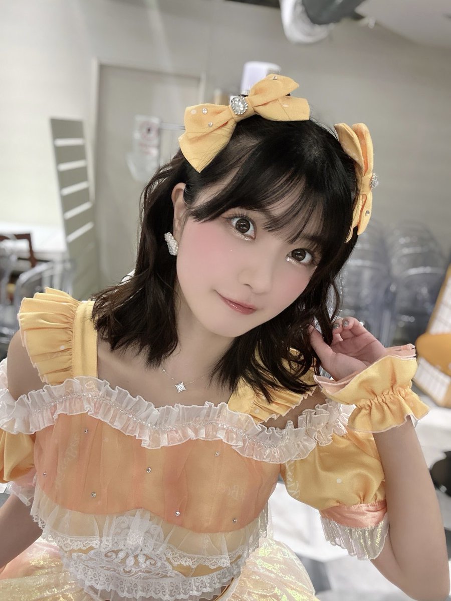 衣装チェンジ🧡似合う？