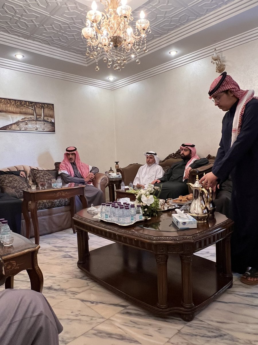 أخبار أسرة الماضي tweet media