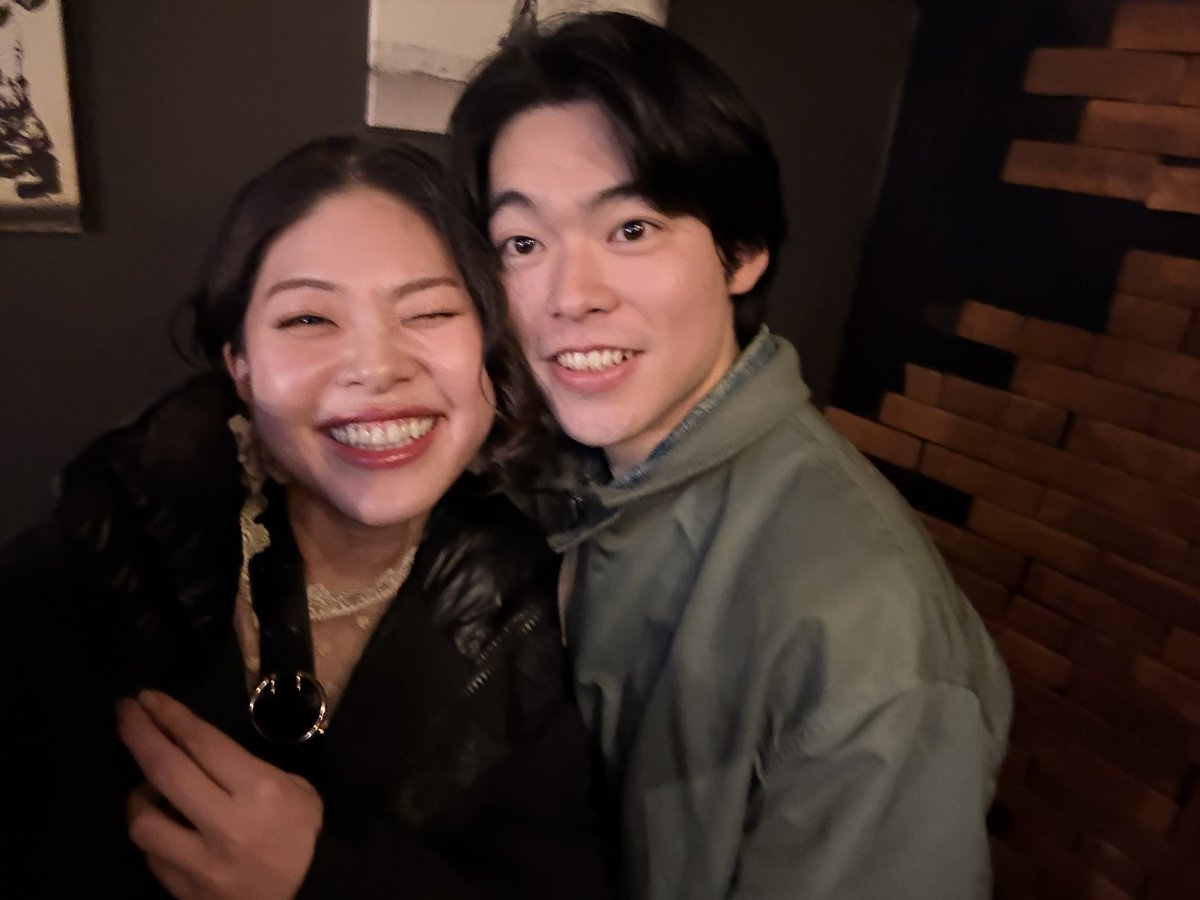 悲報】 合コンで出会ったイケメンがNSC28期の後輩でした😥😥😥