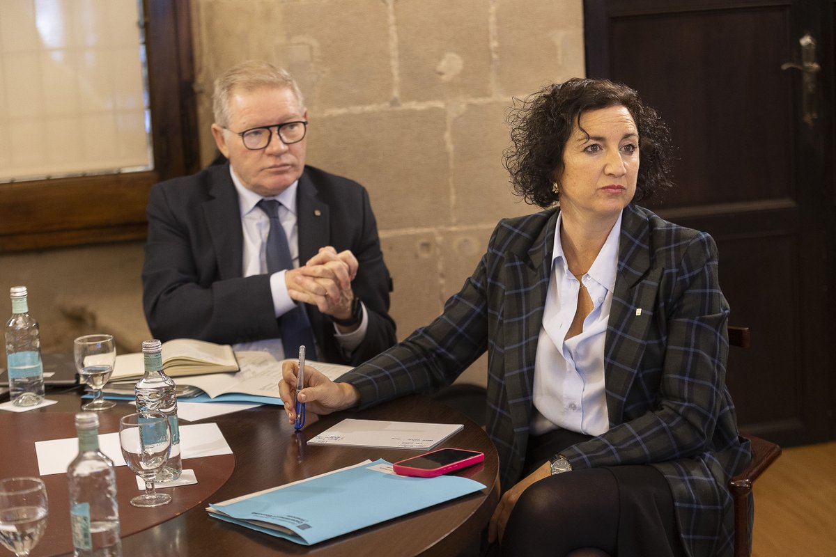 aliciarll's tweet image. Iniciem un nou camí amb un nou model de finançament més just, més transparent, més equitatiu i amb més recursos per a Catalunya.

💶🔑 Catalunya disposarà de 4.686 M€ més el 2027, un 13,35% més. Això vol dir més sobirania i més recursos per finançar millor els serveis públics i…