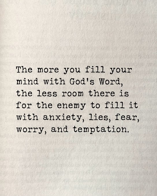 JesusSavesUs777's tweet image. Happy Friyay!