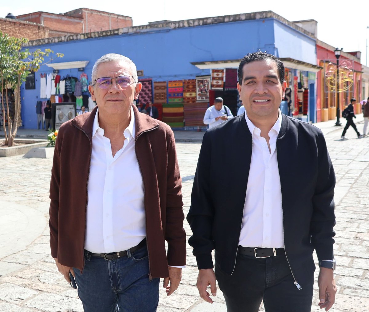 Gandarillas_Jor's tweet photo. Iniciamos esta jornada con el compromiso de seguir trabajando con responsabilidad, orden y cercanía, en beneficio de las familias de la Verde Antequera.

Les deseo un excelente día, lleno de ánimo y buenos resultados.

Su amigo #ElConta #LoMejorEstáPorVenir https://t.co/X9zAffjUG8