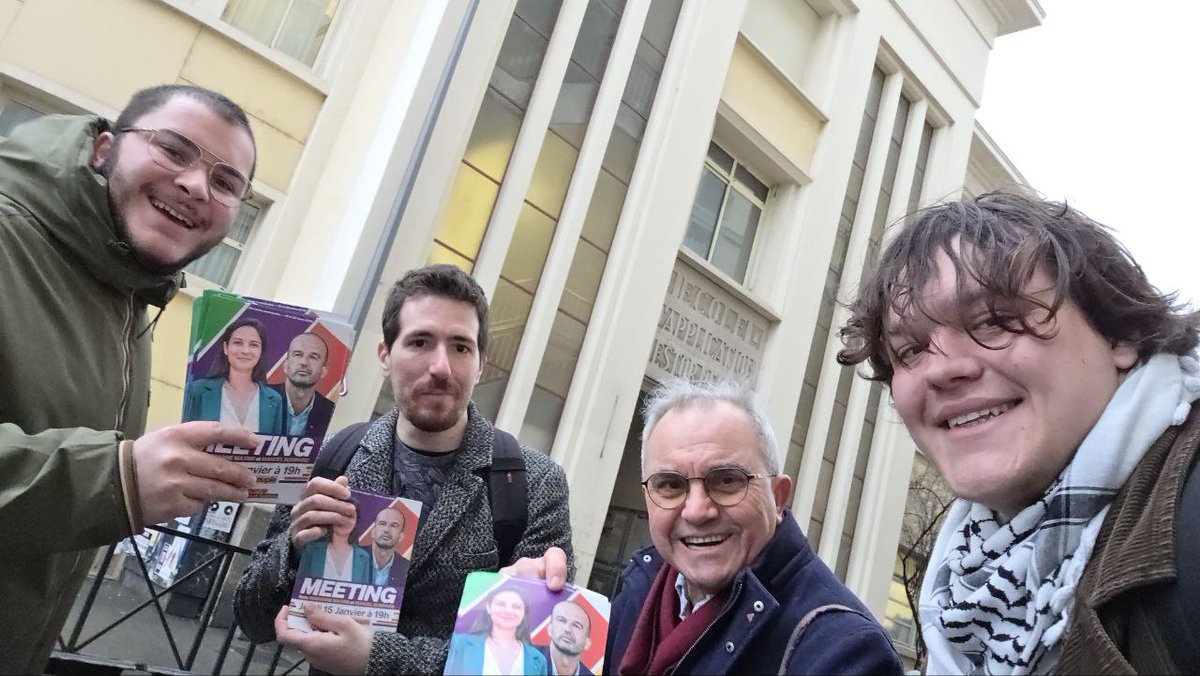 ClermontFiere26's tweet photo. Matinée chargée en actions avant l'inauguration de notre local de campagne à 19h au 4 place Gaillard. 

Venez échanger pour construire une ville fière et solidaire !

On vous attend nombreuses et nombreux. https://t.co/bCYDk09sEG