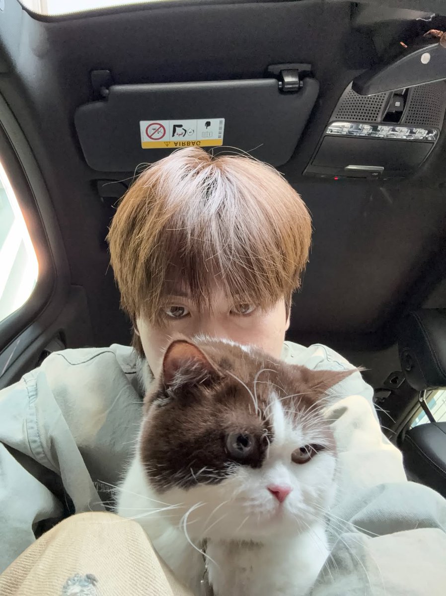 [2]

รักพิคที่สุดในโลก <3

#prem_space 

📍instagram.com/p/DTStrKGkwAp/