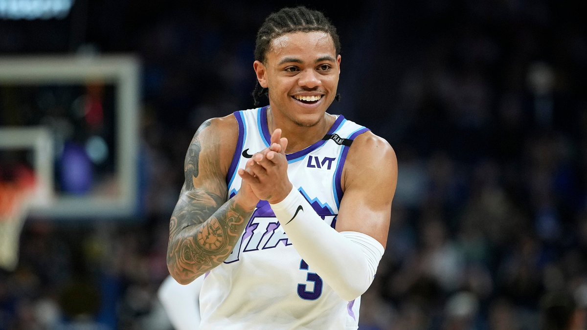 Underdog's tweet image. Keyonte George in Year 2 vs Year 3...

Year 2                             Year 3
▪️16.8 PPG                  ▪️24.1 PPG
▪️3.8 REBs                  ▪️4.3 REBs
▪️5.6 AST                    ▪️6.9 AST
▪️.391/.343/.818       ▪️.454/.371/.901

Most Improved Player?