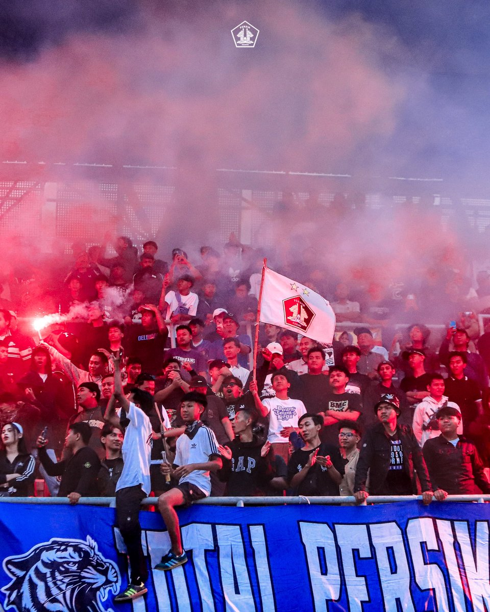 Kami percaya, dukungan, doa, dan cinta yang tak pernah henti untuk Persik Kediri akan selalu tersemat di setiap jejak langkah para punggawa. 🔥

WIN FOR US! ✊🏻💜

#Djajati | #PersikKediri