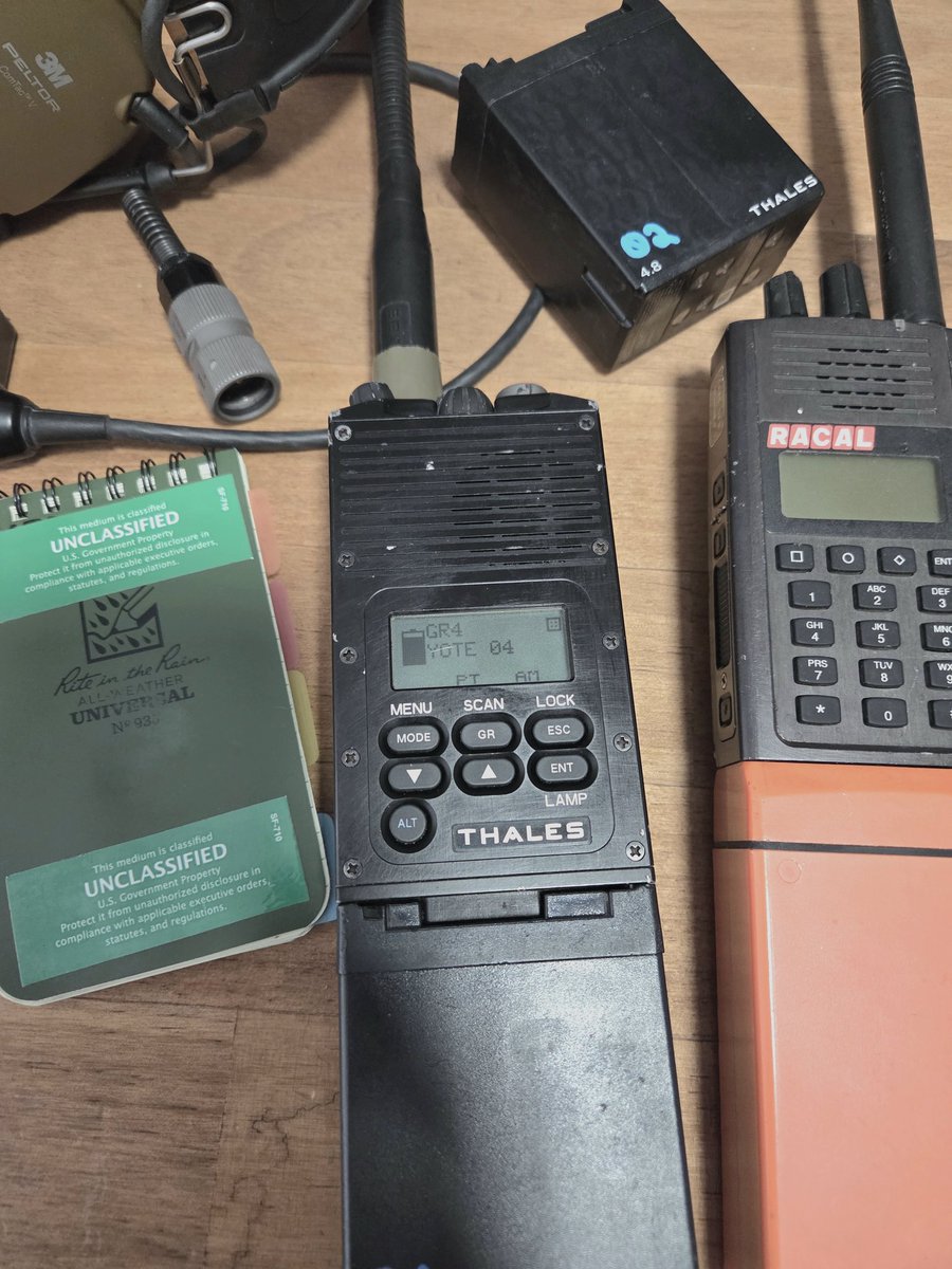 Yeah_rog's tweet image. Yote comms for yapping on air :3