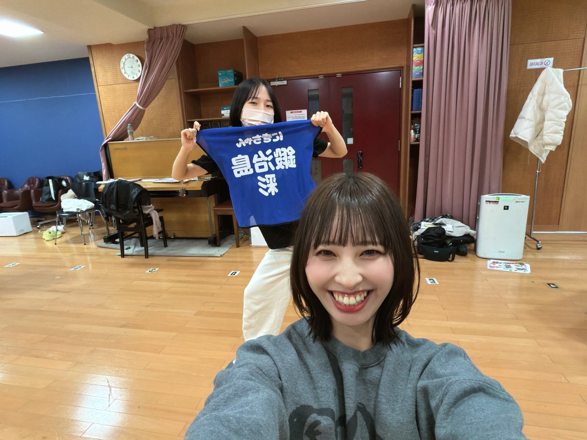 沖口優奈(マジカル・パンチライン)ヤングガンガン 直筆サイン入りチェキ 沖口優奈(マジカル・パンチライン)ヤングガンガン 直筆サイン入り