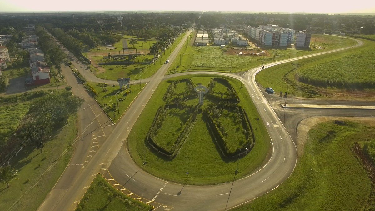 #Artemisa llega a su XV aniversario como provincia. Metas, logros, desafíos, esfuerzo, trabajo, esperanza han sido claves para seguir creciendo

🎉 Felicidades artemiseños 

#ArtemisaJuntosSomosMás #15AñosArtemisa <a href="/yarima_cordova/">Yarima Córdova. Directora de la TV en Artemisa.</a> 
📸<a href="/yosetgc/">@yosetgc</a>